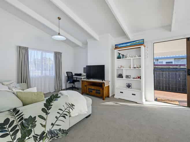 59B Esmeralda Street, Welcome Bay