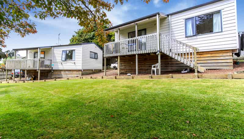 51D Forest Hill Road, Henderson