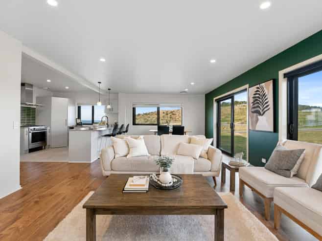 150 Highland Drive, Acacia Bay