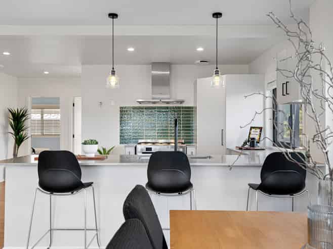 150 Highland Drive, Acacia Bay