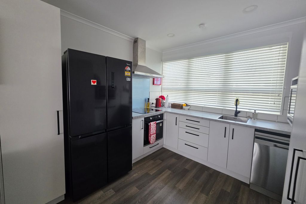 Modern Apartment Living 3