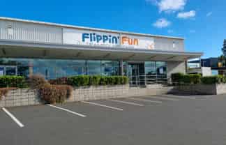 High-Impact Showroom, Retail or Entertainment