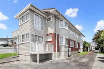 1/9 Gowing Drive, Meadowbank