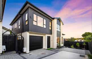 22C Gulf Crest, Bucklands Beach