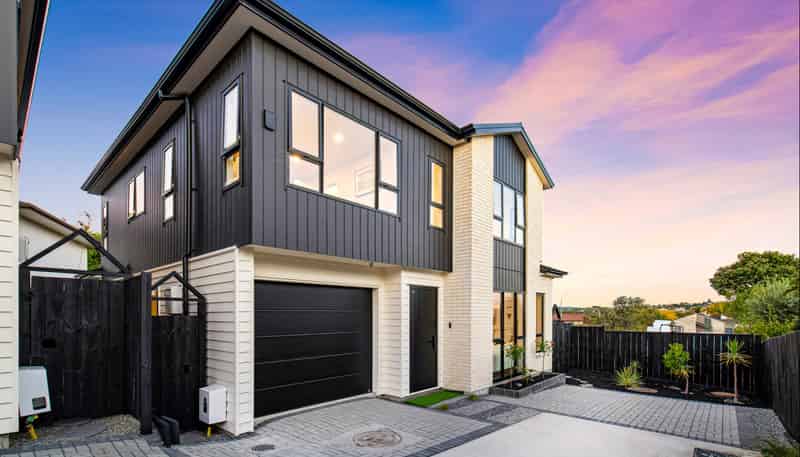 22C Gulf Crest, Bucklands Beach