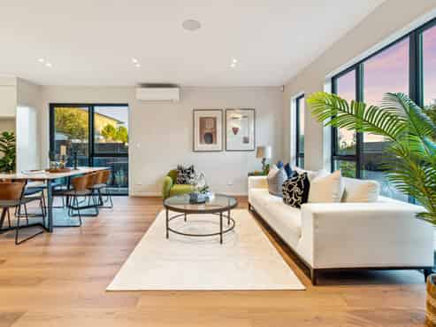 22C Gulf Crest, Bucklands Beach