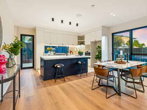 22C Gulf Crest, Bucklands Beach
