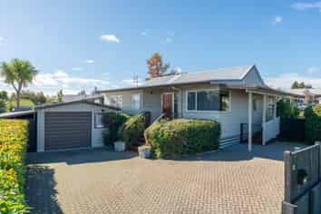 18 Ward Place, Taupo