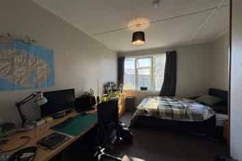 372 Clyde Road, Bryndwr
