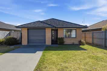 67 Barnes Street, PEGASUS