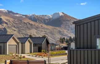 6 Keown Street, Wanaka