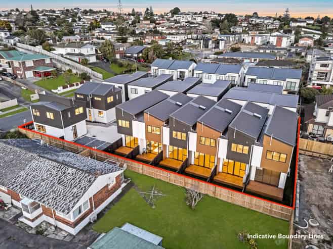 1-8/71 Cardiff Road, Pakuranga Heights