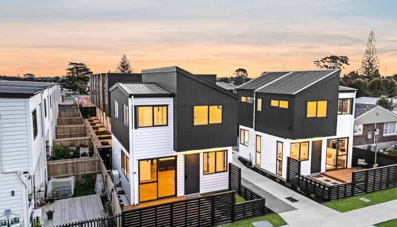1/71 Cardiff Road, Pakuranga Heights