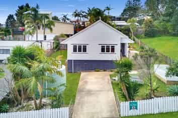4 Seascape Lane, Coopers Beach