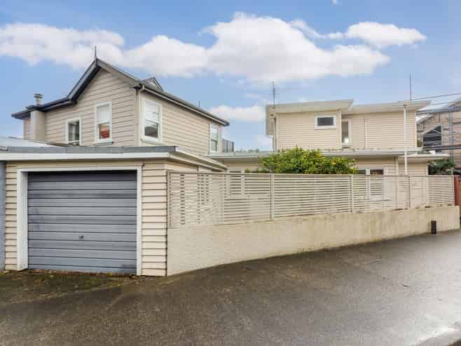 82 Muritai Road, Eastbourne