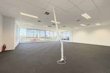 High Stud Warehouse with Canopy | 2,200 m2