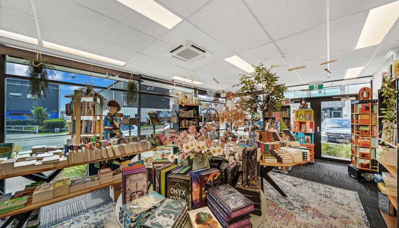 8/4 Rawiri Place, Hobsonville