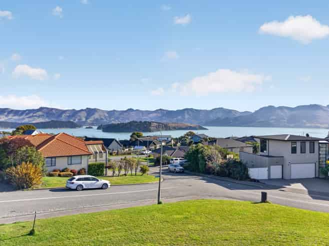 3 Muriwai Drive, Diamond Harbour