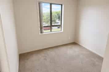 40 Chapel Road, Flat Bush