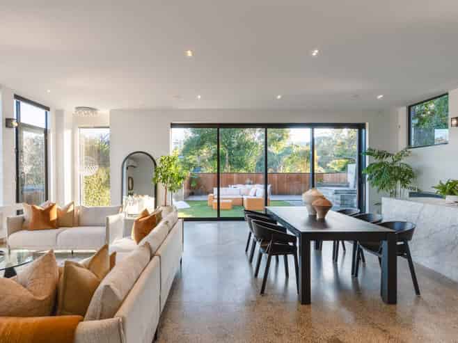 109A Beach Road, Castor Bay