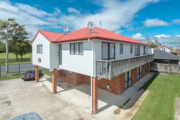 8/1 Tralee Place, Hamilton East