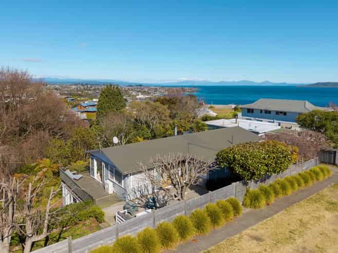 73 Kurupae Road, Hilltop