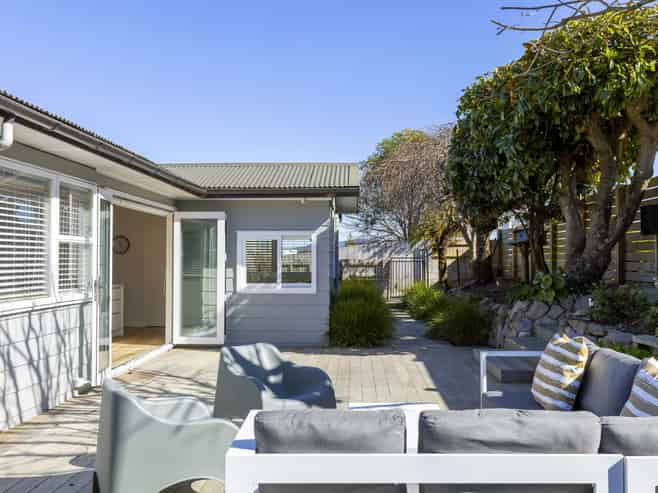 73 Kurupae Road, Hilltop