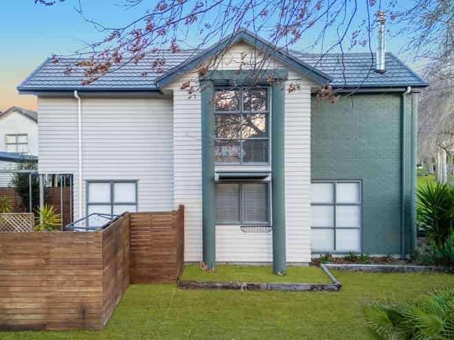 75 Bruce Pulman Drive, Takanini