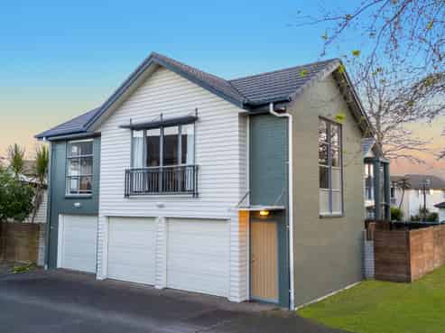 75 Bruce Pulman Drive, Takanini
