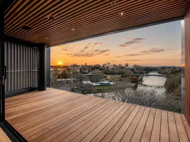 403/1 Cook Street, Hamilton East