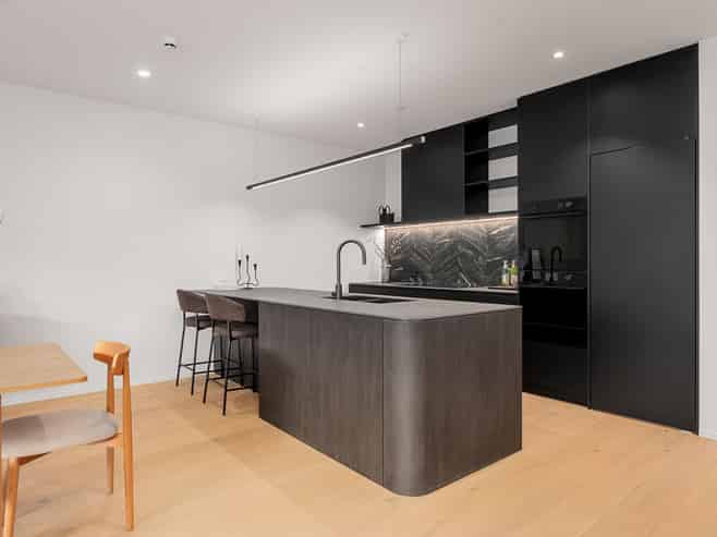 402/1 Cook Street, Hamilton East