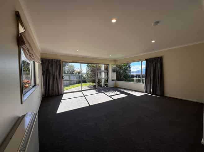 716 Acacia Bay Road, Acacia Bay