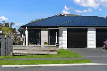 2/2 Radiata Street, Fairview Downs