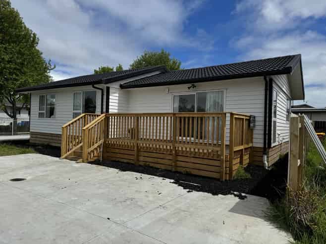 66 Diorella Drive, Clover Park