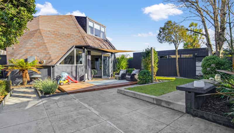 2/280 Memorial Avenue, Burnside