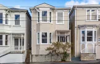21 Colombo Street, Newtown