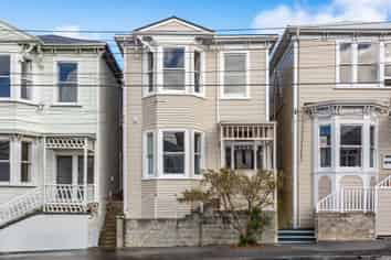 21 Colombo Street, Newtown
