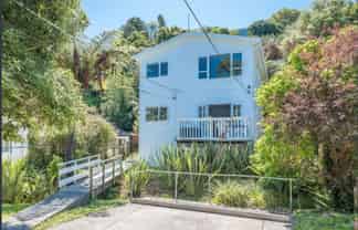 30A Friend Street, Karori