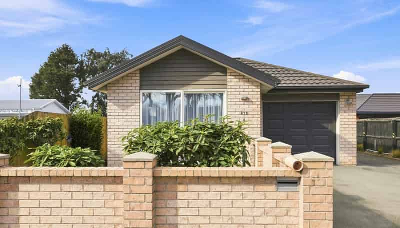 212A Racecourse Road, SOCKBURN