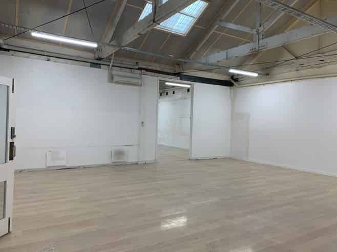 Office / Warehouse - SH1 Position