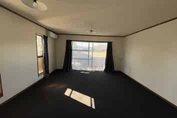 10/9 Trent Place  , Fenton Park