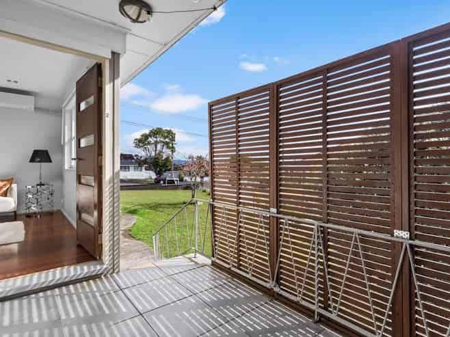 2/122 Taylor Street, Blockhouse Bay