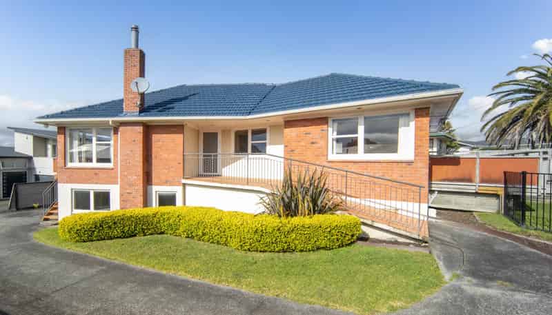 45 Jaemont Avenue, Te Atatu South