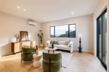 20B Kissling Place, Saint Johns