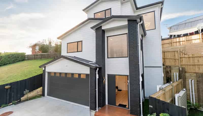 20B Kissling Place, Saint Johns