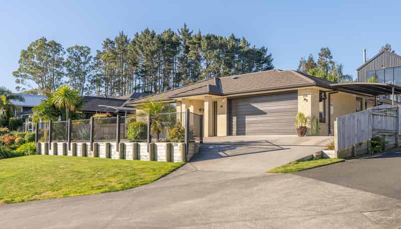 274 Ballintoy Park Drive, Tauranga Central