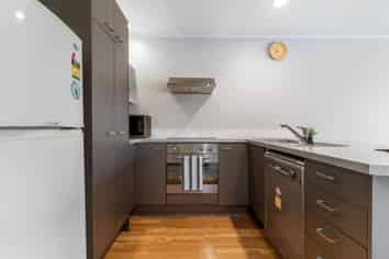 2/6 Porters Avenue, Eden Terrace
