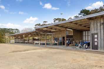 124 Rimmer Road, Helensville