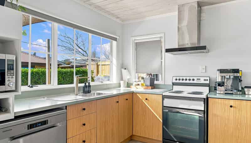 22A Hemans Street, Leamington
