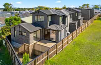 135D Leybourne Circle, Glen Innes